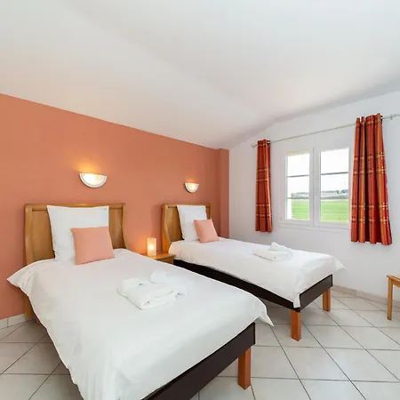 Holiday home Chelona Vinifera Par Chelona'loc